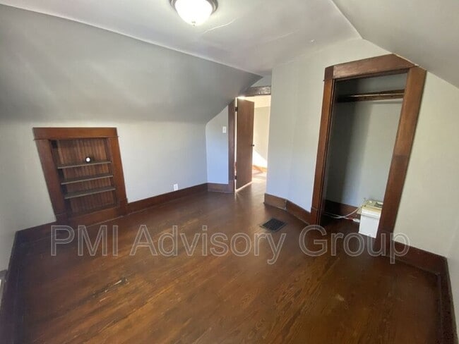 Foto del edificio - 710 SW Jewell Ave