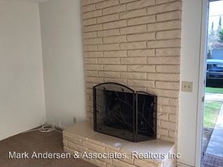 Building Photo - 530 Cypress St