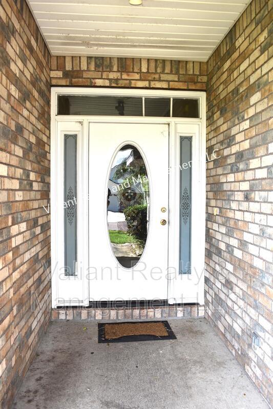 Building Photo - 7374 Ironside Dr W