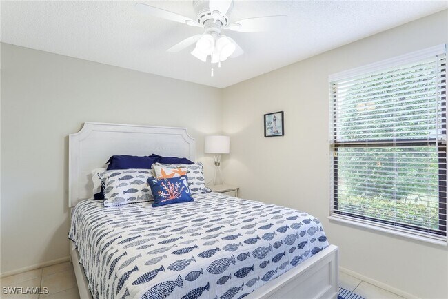 Foto del edificio - 633 91st Ave N