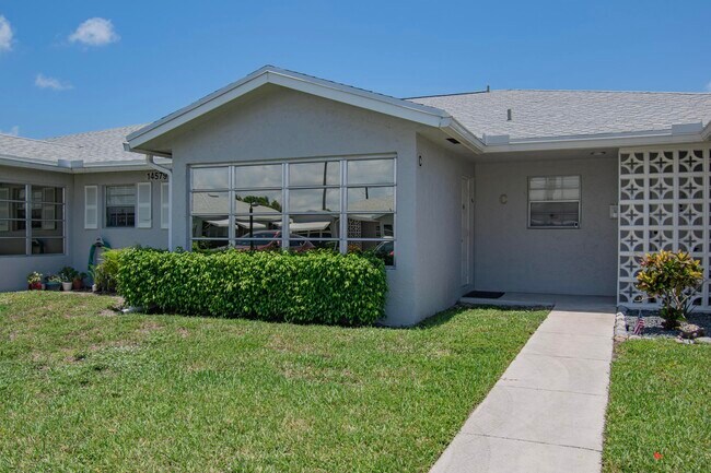 Foto del edificio - 14579 Canalview Dr