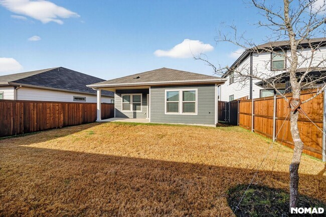 Foto del edificio - 3913 Marble Fls Dr