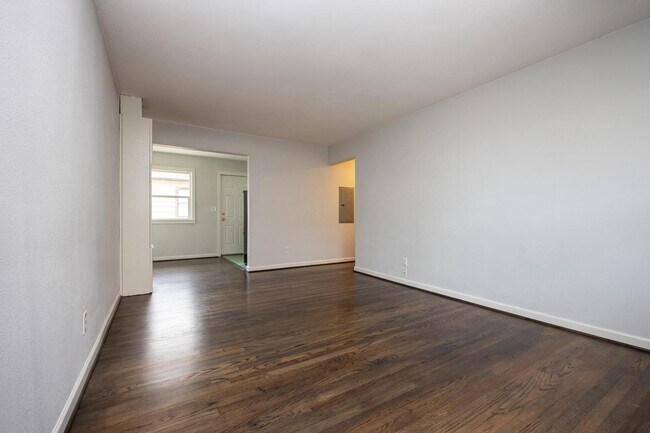 Foto del edificio - 4550 NE 14th Pl