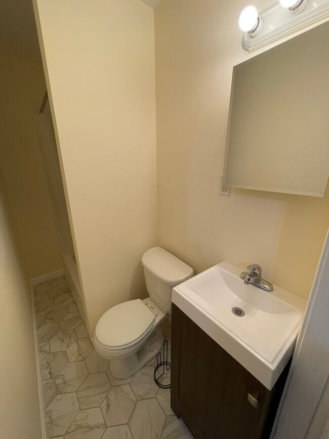 Foto del edificio - 1318 Commonwealth Ave