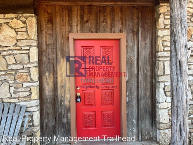 Building Photo - 4 br, 3 bath House - 1142 County Road 412B
