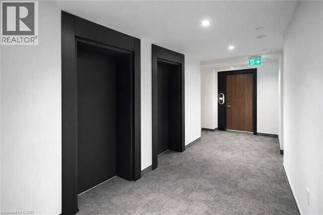 Photo du bâtiment - 25 Wellington St S