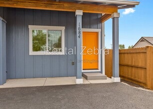 Building Photo - 1684 SW Salmon Ave
