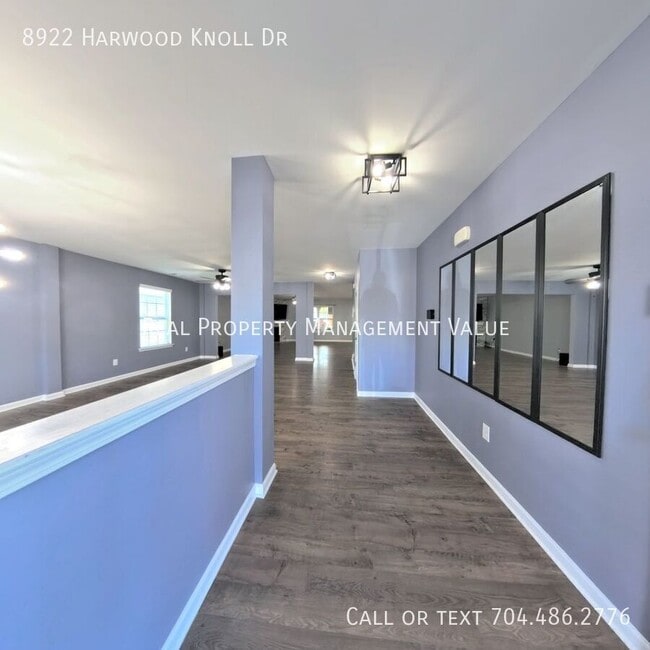 Building Photo - 8922 Harwood Knoll Dr