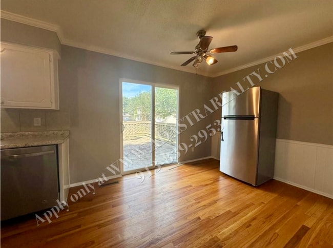 Building Photo - Wonderful Ranch Home in KCMO-Available NOW!!