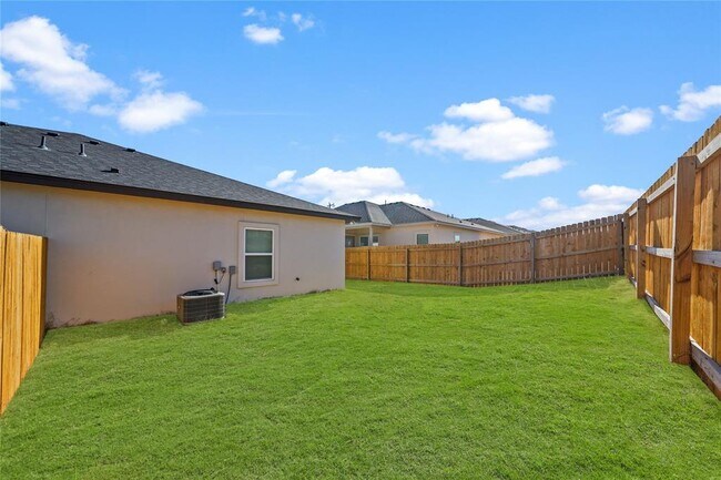 Foto del edificio - 373 County Rd 306