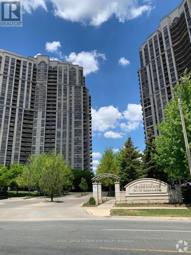 Building Photo - 710-2710 Humberwood Blvd