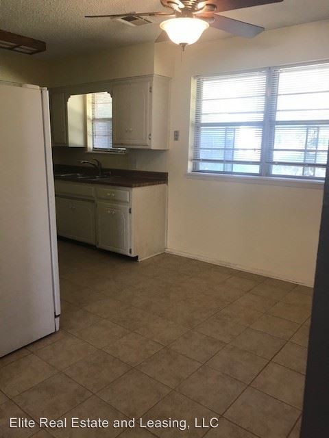 Building Photo - 3 br, 1.5 bath House - 1005 NW 27th Street