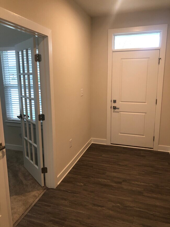 Foto del edificio - 2198 Craven Ln