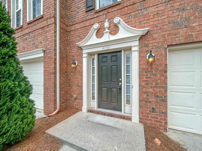 Building Photo - 4033 Edgecomb Dr
