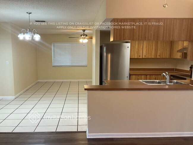 Foto del edificio - 7185 118th Terrace