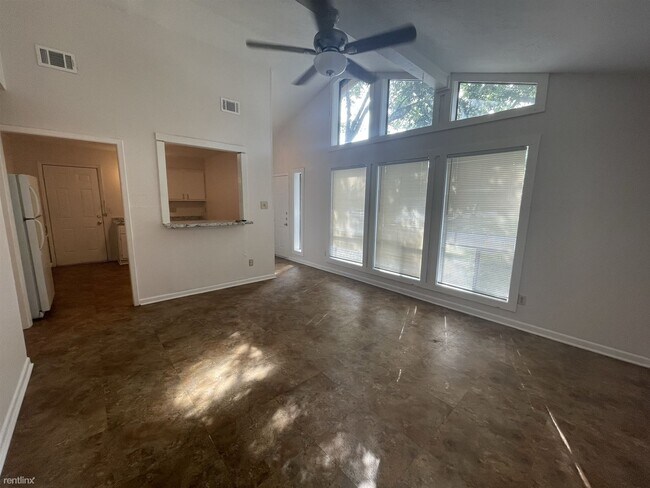 Foto del edificio - 3 br, 2 bath House - 1013 San Benito Dr. 1...