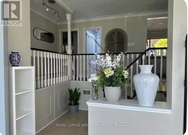 Building Photo - 1353 Sheldon Ave