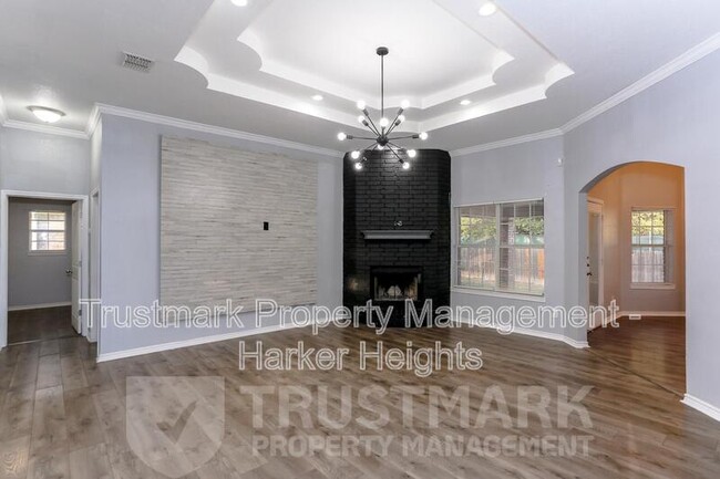 Foto del edificio - 5608 Hunters Ridge Trail