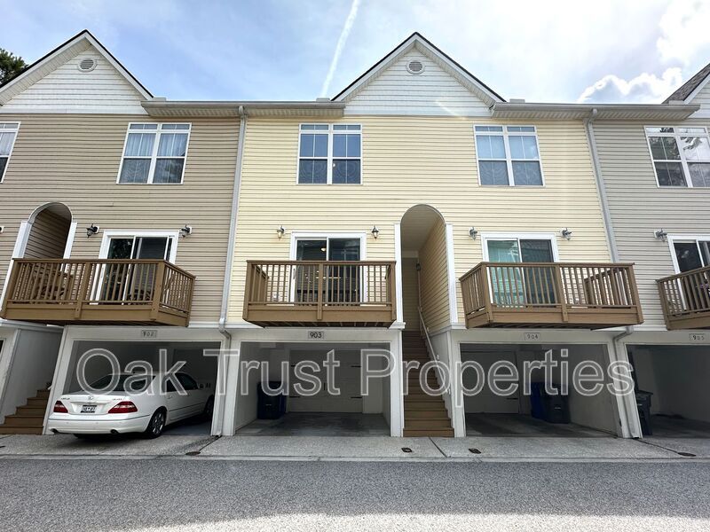 Primary Photo - 1815 Dogwood Rd