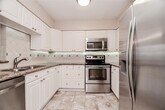 Foto principal - 9001 Gaylord Dr