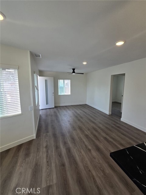 Building Photo - 15417 Tuba St