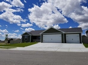 Building Photo - 6825 Copper Ridge Loop
