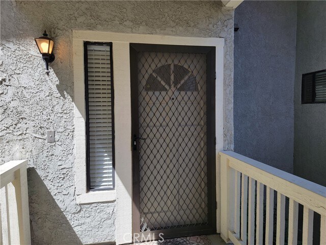 Foto del edificio - 941 Lotus Cir