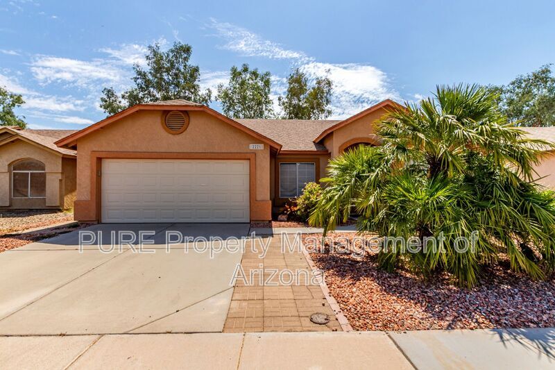 Photo - 2221 N Jackson Pl