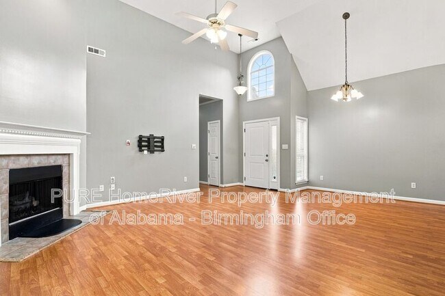 Building Photo - 632 Forest Lakes Dr