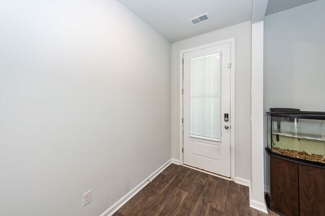 Foto del edificio - 4 Bedroom 2.5 Bath Home in Cane Bay Planta...