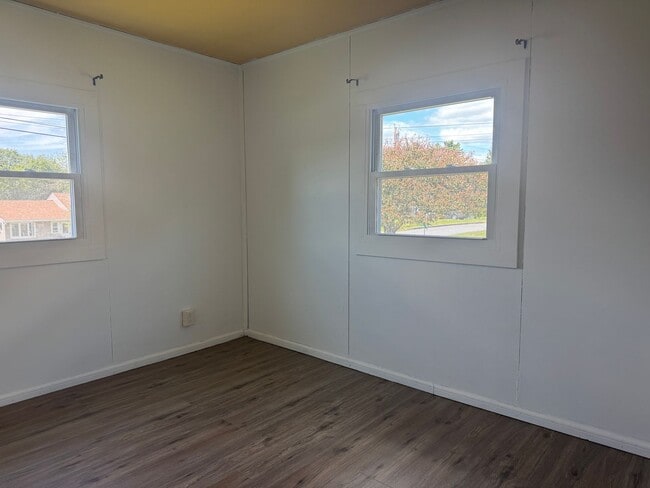 Building Photo - 3 Bedroom Ranch in West Lebanon