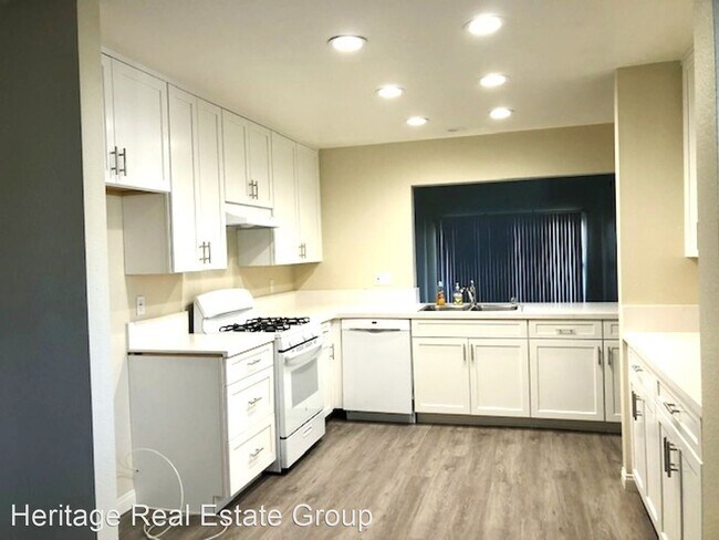 Foto del edificio - 2 br, 2 bath House - 498 Harbor Lights