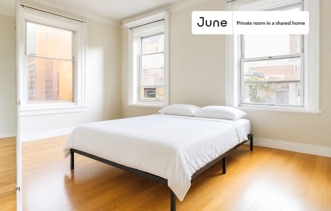 Building Photo - Room in Shared 4 bed/1 bath home in Chelsea