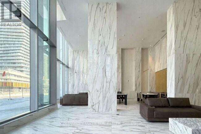 Photo du bâtiment - 448 Burnhamthorpe Rd W