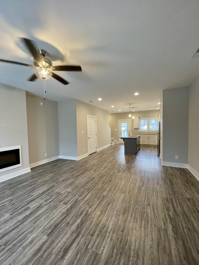 Photo - 41 High St Townhome