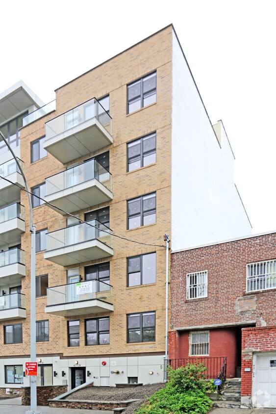 42264232 147th St, Flushing, NY 11355 Apartments 42264232 147th