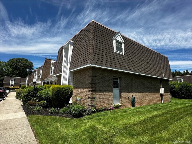 Building Photo - 101 Sylvan Ave