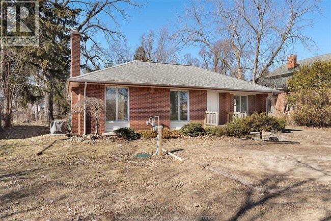 Photo du bâtiment - 132 Division St N