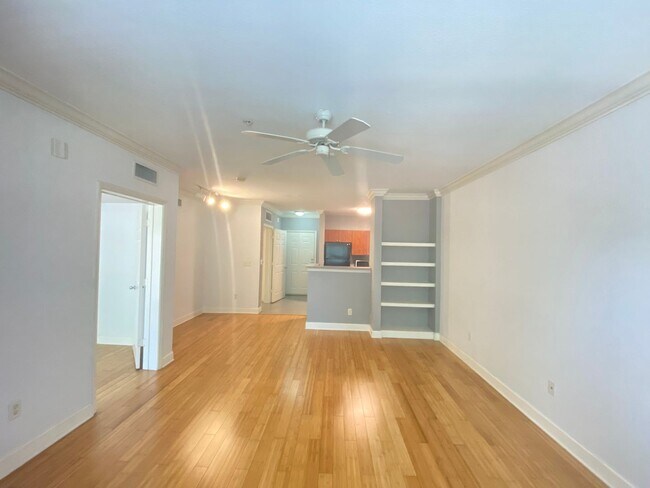 Foto del edificio - THE GRANDE DOWNTOWN CONDO - 1BR/1BA