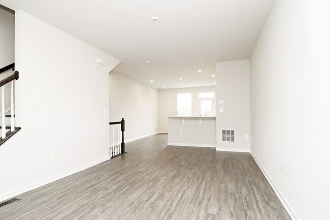 Building Photo - Dog-Friendly Townhome Near NGIC/DIA/NGA, CHO Airport, & Hollymead Town Center
