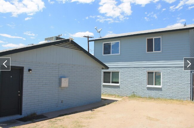 Foto del edificio - 1316 W North Ln