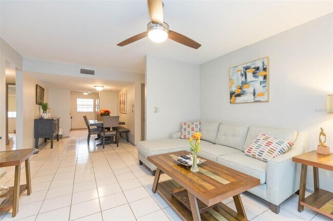 Foto del edificio - 14472 Reuter Strasse Cir