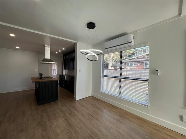 Foto del edificio - 2723 Carter Ave
