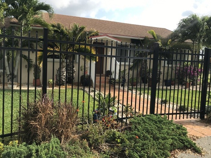 Foto principal - Equine property redlands fully furnished!