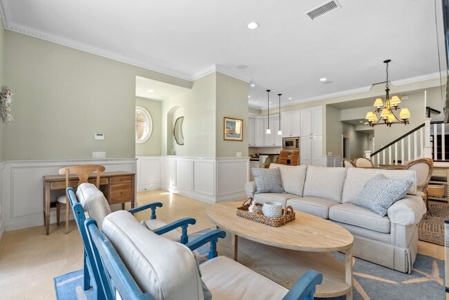 Foto del edificio - Coastal Chic Escape-3/2.5 Townhome in the ...