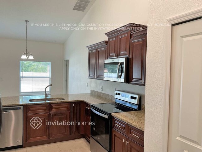 Building Photo - 629 Dunlin Ln