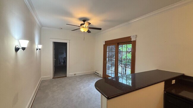 Foto del edificio - Lovely 1 BR/1 BA Condo in Georgetown!