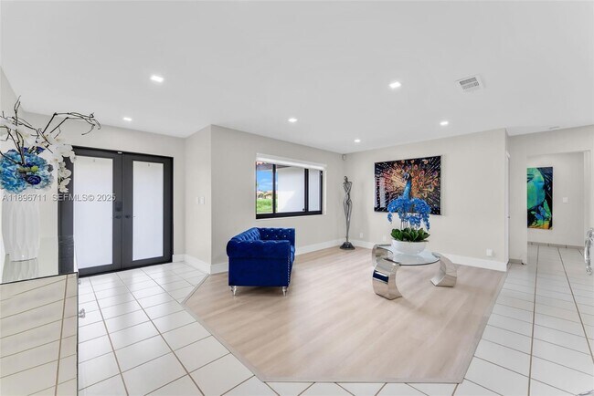 Foto del edificio - 1417 SW 139th Ave