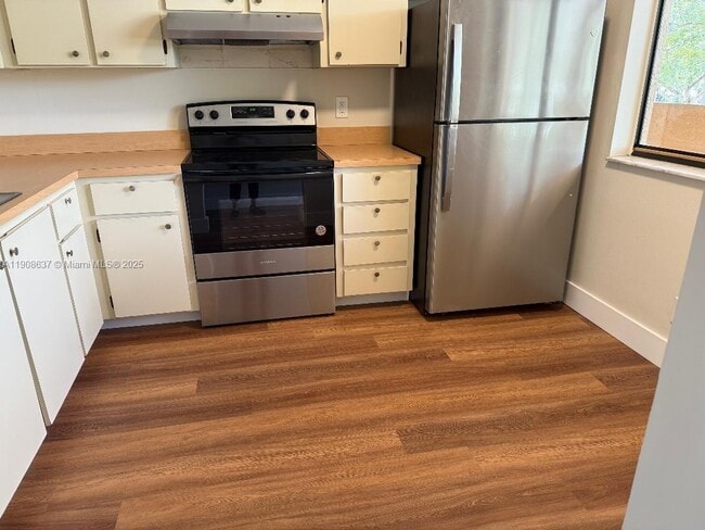 Foto del edificio - 8592 W Sunrise Blvd