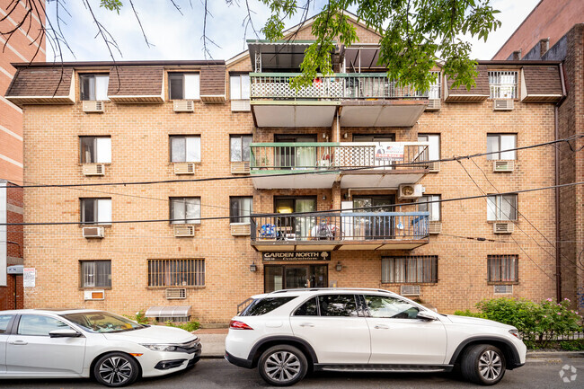 Building Photo - 13218 Avery Ave